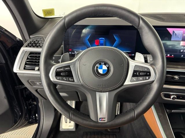 Used 2024 BMW X5 xDrive40i w/ M Sport Package AWD/4WD image 12