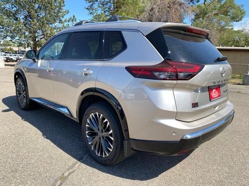 New 2026 Nissan Rogue Platinum AWD/4WD image 3