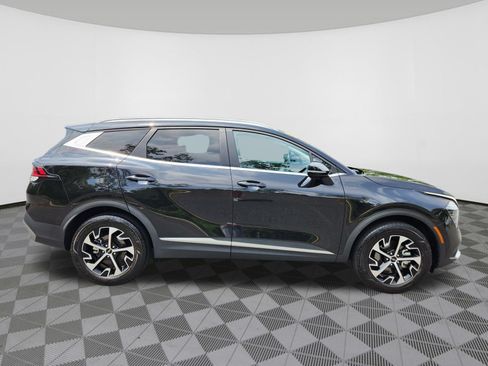 Used 2025 Kia Sportage EX AWD/4WD image 6