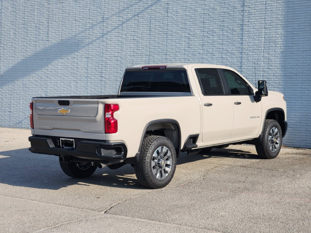 New 2026 Chevrolet Silverado 2500 Custom w/ Custom Value Package AWD/4WD image 4