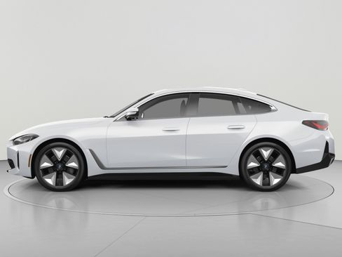 Used 2023 BMW i4 eDrive40 w/ Premium Package RWD image 2