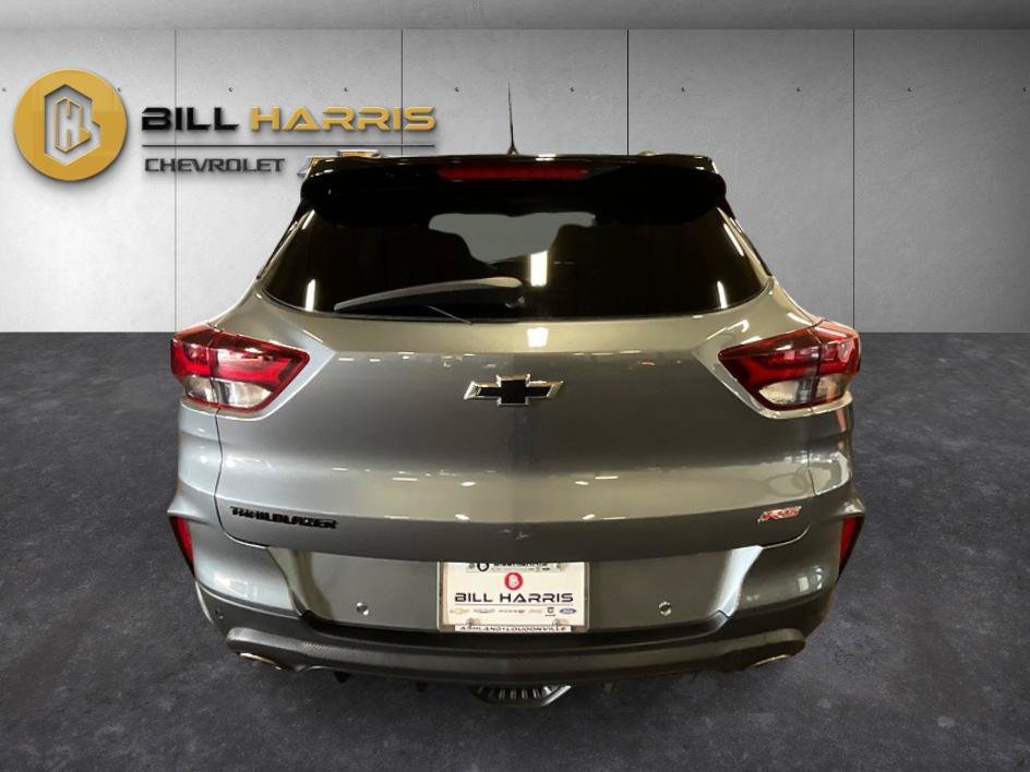 Used 2021 Chevrolet TrailBlazer RS w/ Technology Package FWD image 12