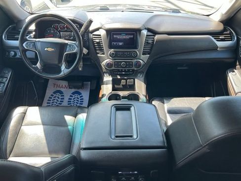 Used 2019 Chevrolet Suburban LT AWD/4WD image 14