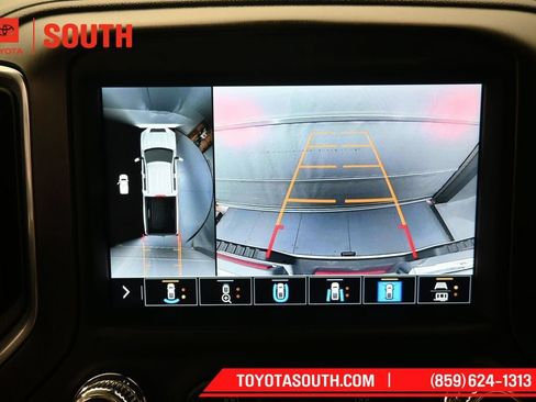 Used 2022 GMC Sierra 2500 AT4 w/ AT4 Premium Plus Package AWD/4WD image 20