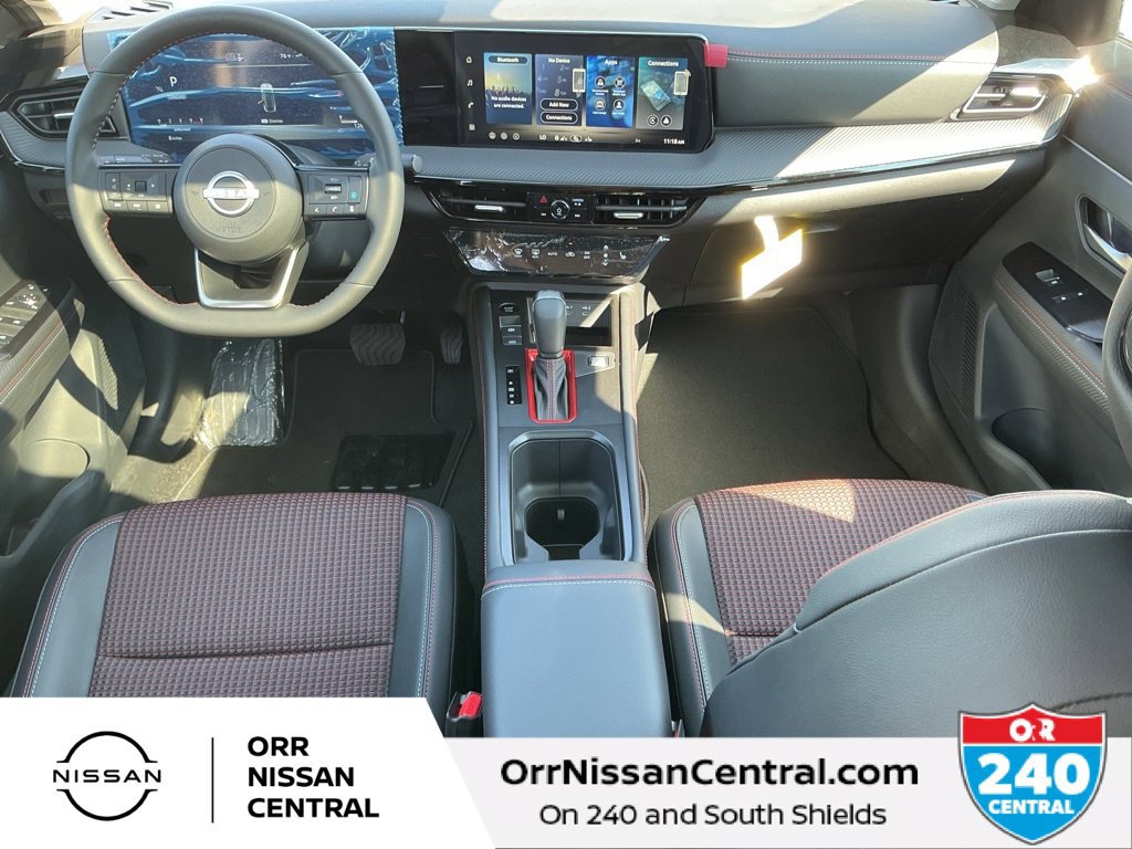 Used 2026 Nissan Kicks SR w/ SR Premium Package FWD image 15