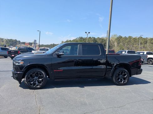 Used 2022 RAM 1500 Limited image 8