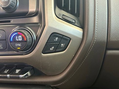 Used 2016 GMC Sierra 3500 Denali w/ Duramax Plus Package AWD/4WD image 52