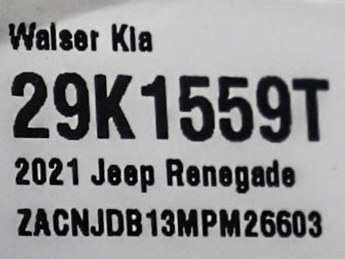 Used 2021 Jeep Renegade Latitude w/ Luxury Group I AWD/4WD image 28