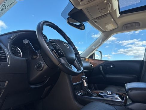 Certified 2024 Nissan Armada SL image 31
