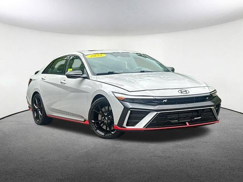 Used 2025 Hyundai Elantra N FWD image 2