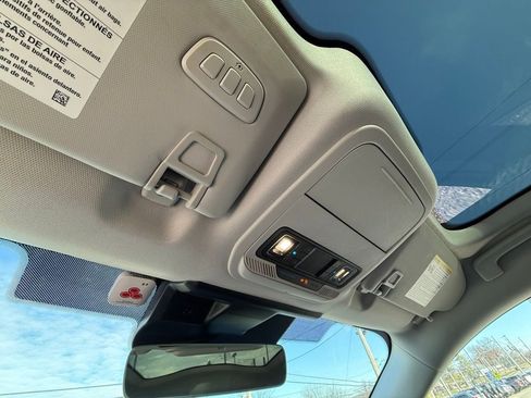 Used 2021 Ford Mustang Mach-E Premium image 22