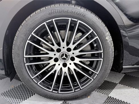 New 2026 Mercedes-Benz C 300 4MATIC Sedan image 8