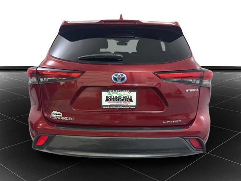 Used 2021 Toyota Highlander Limited AWD/4WD image 4