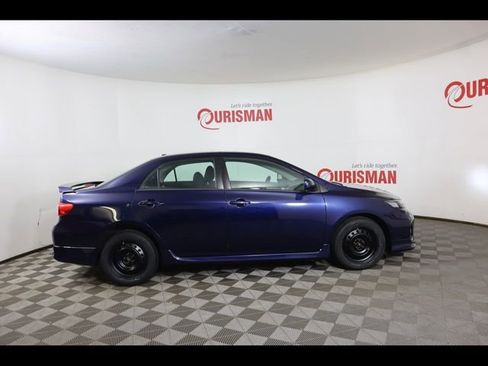 Used 2012 Toyota Corolla S image 11