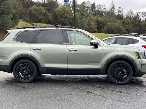 Used 2024 Kia Telluride SX X-Line image 2