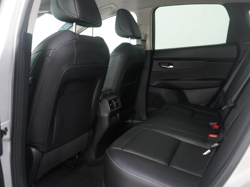 Used 2025 Nissan Murano SV AWD/4WD image 19