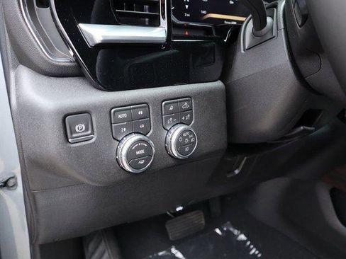 New 2026 GMC Sierra 2500 SLT w/ SLT Convenience Package image 31