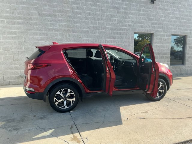 Used 2020 Kia Sportage LX AWD/4WD image 5