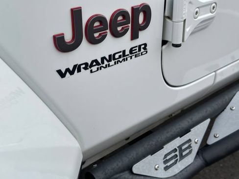 Used 2019 Jeep Wrangler Unlimited Rubicon AWD/4WD image 44