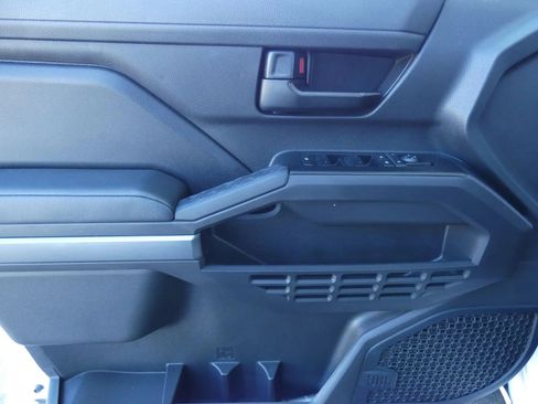 Used 2025 Toyota Tacoma SR5 image 50