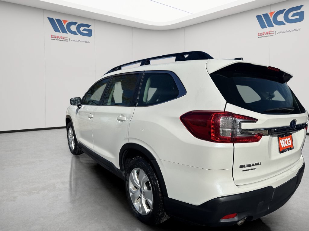 Used 2023 Subaru Ascent 8-Passenger AWD/4WD image 5