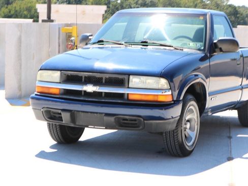 Used 2003 Chevrolet S10 Pickup LS RWD image 37