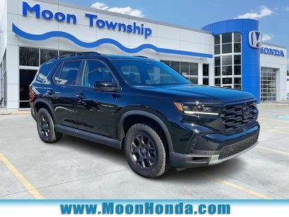 Used 2025 Honda Pilot TrailSport