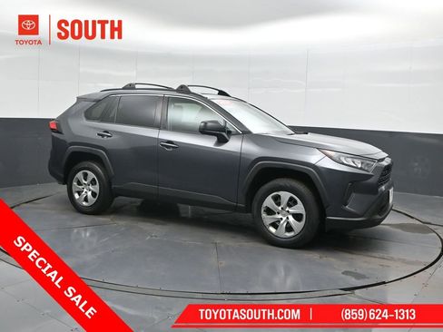 Used 2021 Toyota RAV4 LE w/ Carpet Mat Package (TMS) image 1