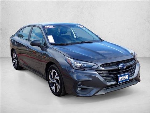Used 2025 Subaru Legacy Premium AWD/4WD image 4