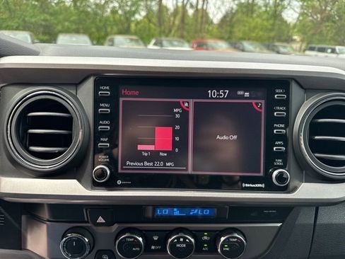 Used 2021 Toyota Tacoma SR5 w/ Technology Package image 15