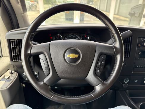 Used 2022 Chevrolet Express 2500 Extended w/ Driver Convenience Package image 14