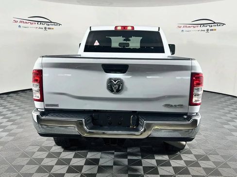 Used 2023 RAM 3500 Tradesman w/ Chrome Appearance Group AWD/4WD image 7