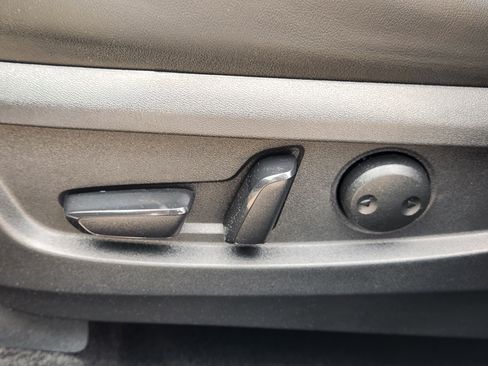 Used 2019 INFINITI QX50 Luxe w/ Navigation Package image 30