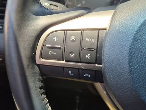 Used 2018 Lexus RX 350L Luxury w/ Cold Area Package (CT) FWD image 18