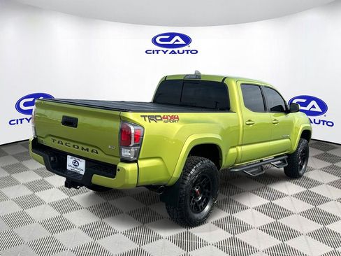 Used 2023 Toyota Tacoma TRD Sport w/ Advanced Technology Package AWD/4WD image 3