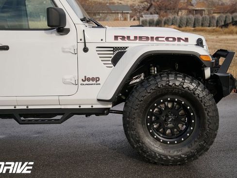 Used 2022 Jeep Gladiator Rubicon w/ Trailer Tow Package image 13