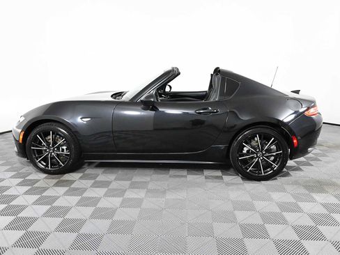 Used 2024 MAZDA MX-5 Miata RF Grand Touring RWD image 2