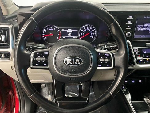 Used 2021 Kia Sorento S w/ Panoramic Sunroof Package image 24