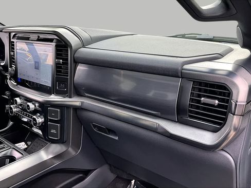 Used 2025 Ford F150 Lariat w/ Equipment Group 502A High AWD/4WD image 18