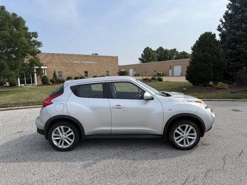 Used 2014 Nissan Juke S AWD/4WD image 5