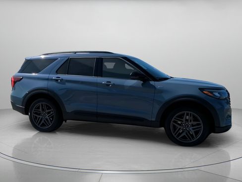 New 2026 Ford Explorer ST-Line image 36