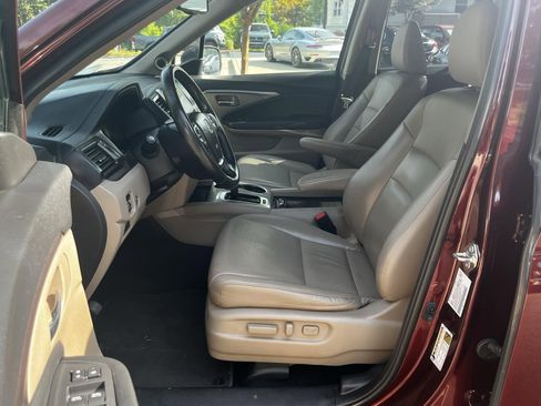 Used 2019 Honda Ridgeline RTL-T image 18