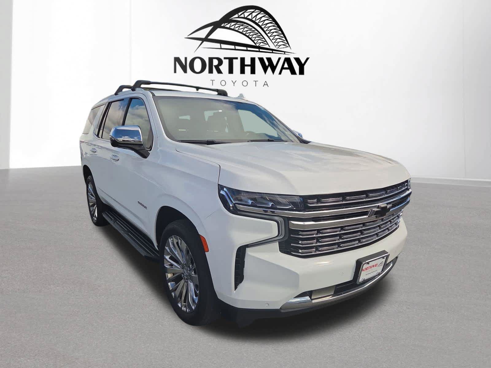 Used 2021 Chevrolet Tahoe Premier w/ Premium Package AWD/4WD image 1