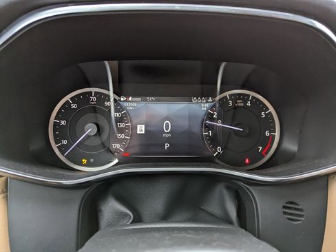 Used 2023 Jaguar F-PACE S image 18