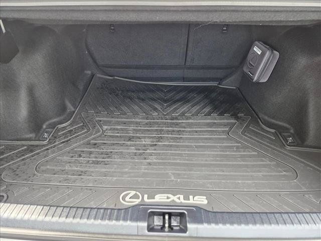 Used 2025 Lexus IS 350 F Sport RWD image 6