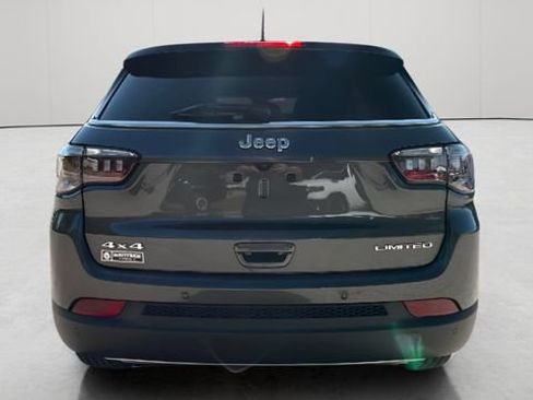 Used 2023 Jeep Compass Limited AWD/4WD image 5