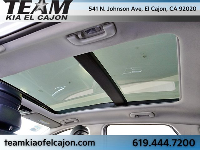 Certified 2026 Kia Sportage EX w/ EX Panorama Roof Package FWD image 20