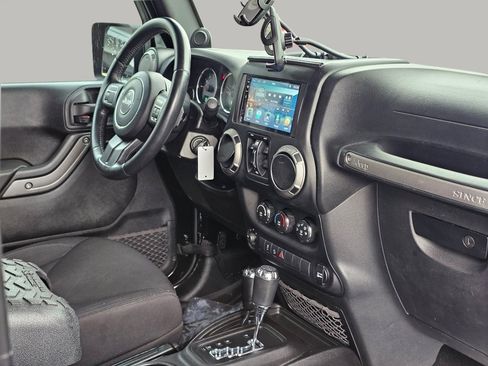 Used 2014 Jeep Wrangler Unlimited Sport w/ Power Convenience Group AWD/4WD image 24