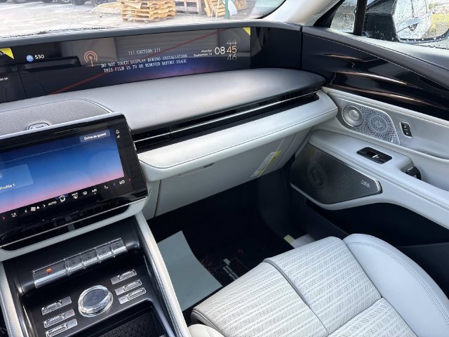 New 2026 Lincoln Nautilus Reserve AWD/4WD image 13