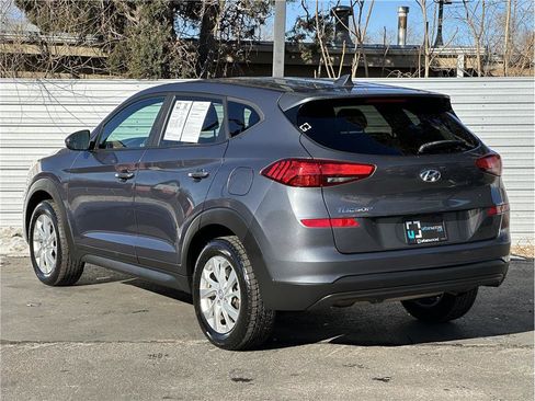 Used 2019 Hyundai Tucson SE image 3